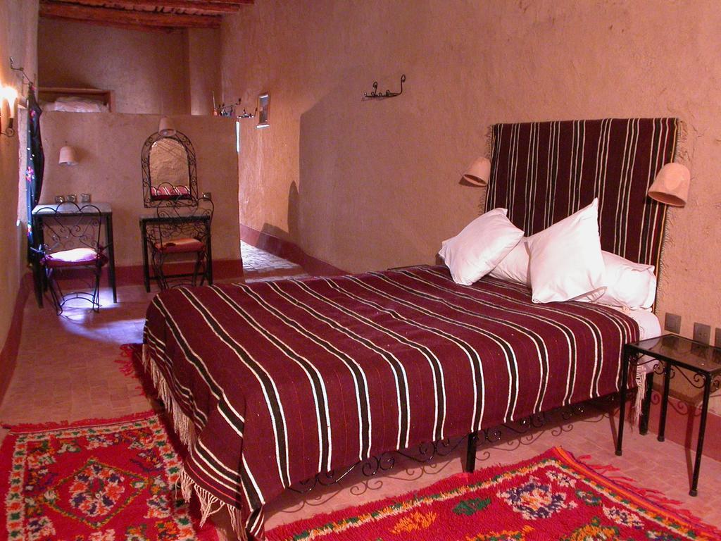 Bed and Breakfast Gite Elkhorbat Tinejdad Экстерьер фото